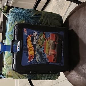 Hot wheels case